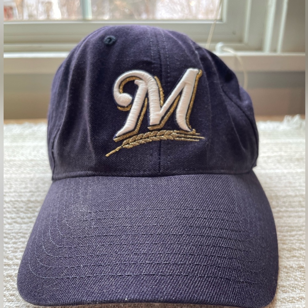 Milwaukee Brewers blue embroidered baseball hat.